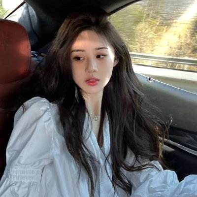 导演之子豪车代步炫富，人设崩塌，整整一周持续发酵